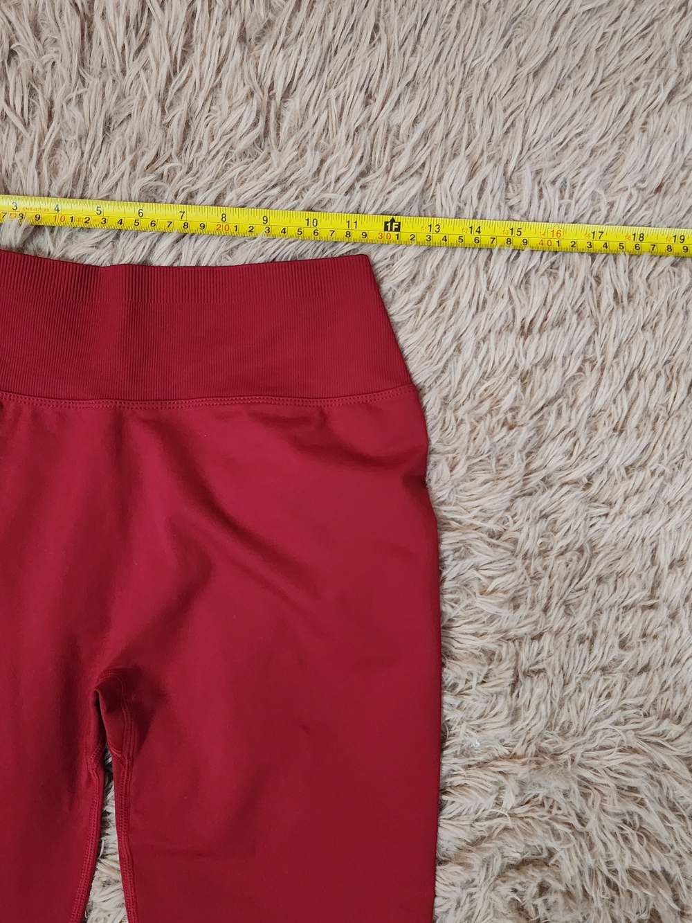 YEOREO Liz Scrunch Leggings Women High Waisted Butt Lifting V Back - Picture 5 of 9